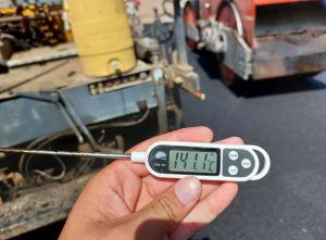 آسفالت روستای ارغا خلیل آباد